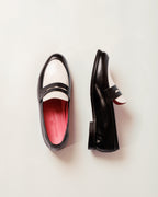 Mocasín Alessa Negro-Blanco Suela Clásica