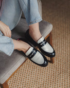 Mocasín Alessa Negro-Blanco Suela Clásica